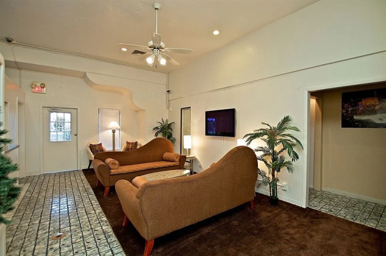 Aviator Suites