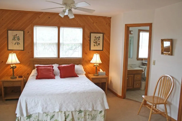 The Cove Bed & Breakfast