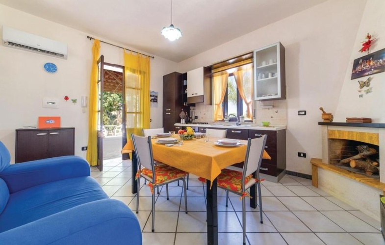 3 Bedrooms Cottage