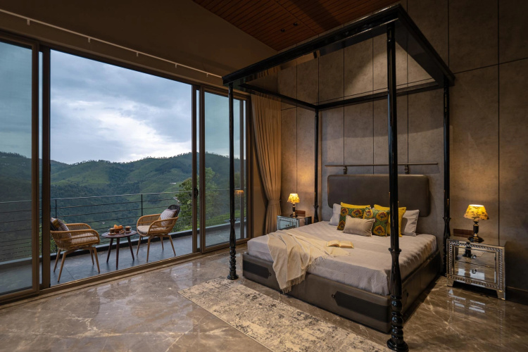 Casa Crystal