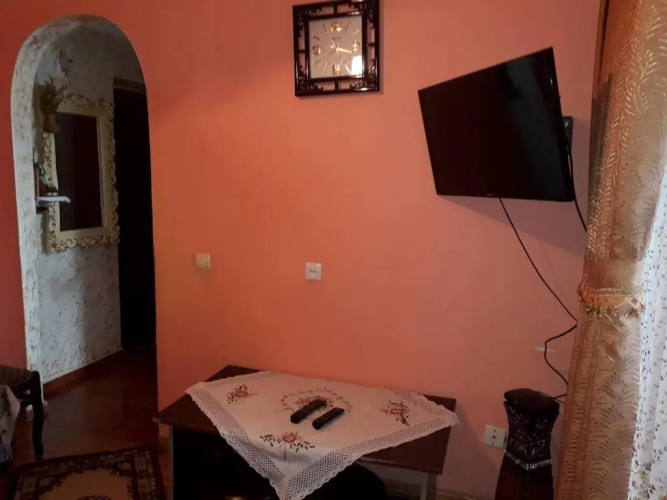 One bedroom Apartment on Rustaveli str 10