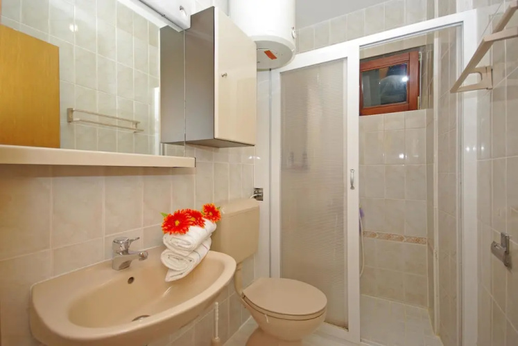 Apartment Ana Put Makra