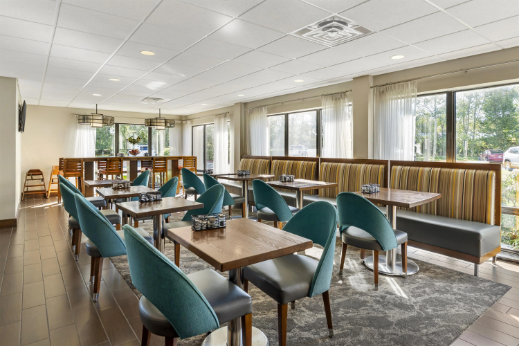 Best Western Plus Bellingham photo 38