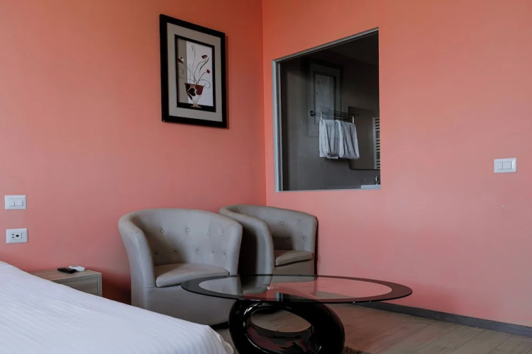 Queen Hotel