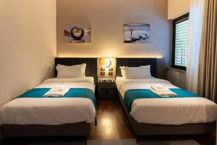 Standard Twin room