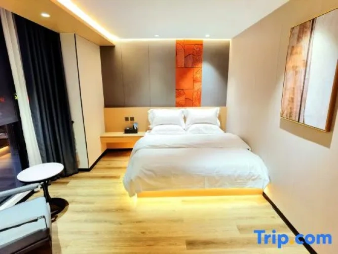 Standard Double room with mountain view