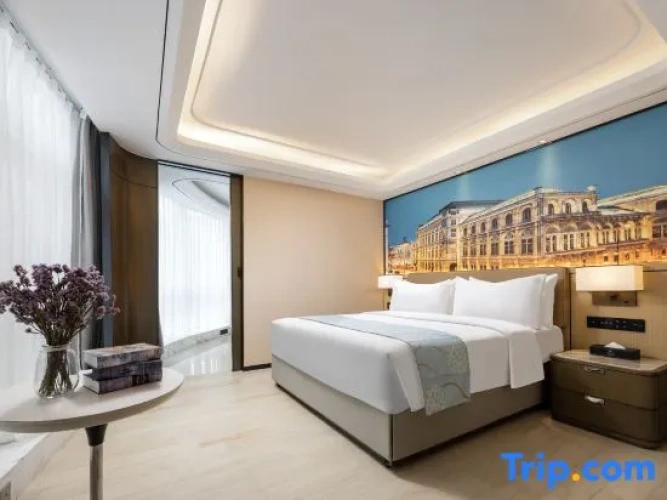 Family Suite with city view