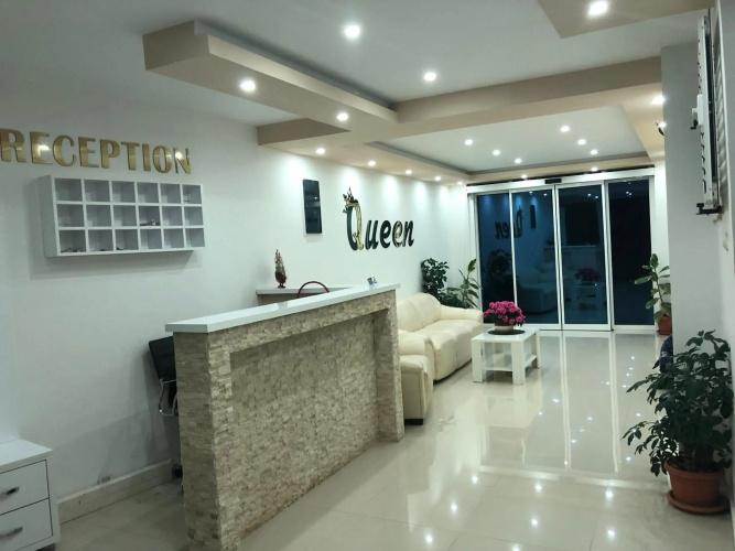 Queen Kodre Apartments