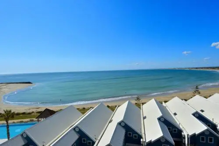 Sea Side 310