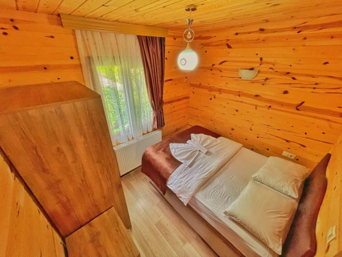Quadruple Suite