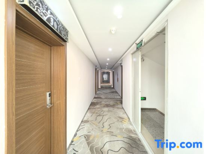 Renhe Hotel