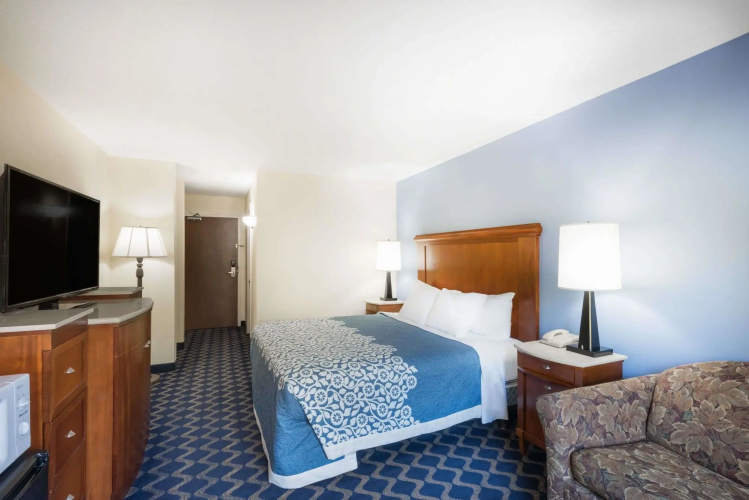 Aderi Hotel Niantic