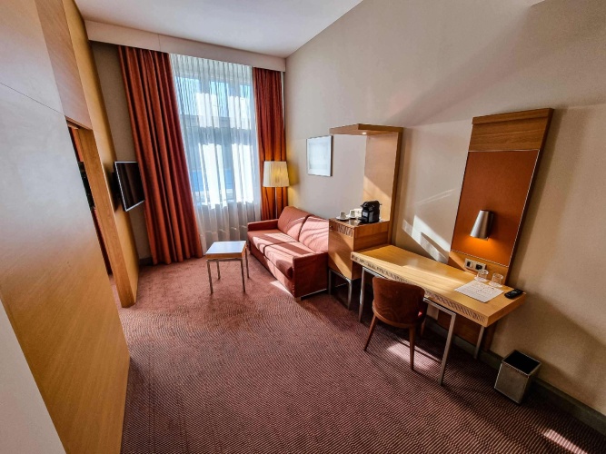 Privilege Double Suite
