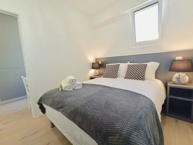 Brand-New 1 Bedroom Fully Refurbished