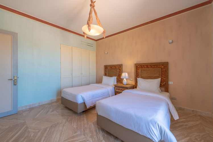 VESTA - Luxury APT - 3BR - Marina