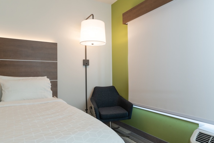 Holiday Inn Express & Suites Edmonton SW - Windermere photo 7