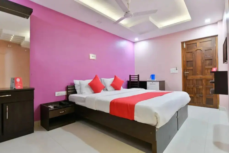 Al Maray by OYO Rooms