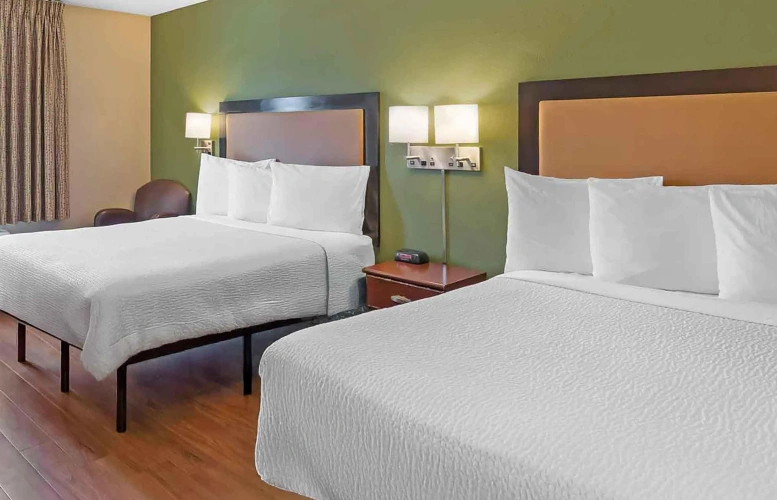 Quadruple Suite