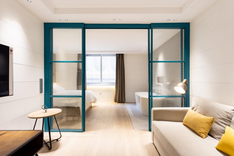 Guest rooms