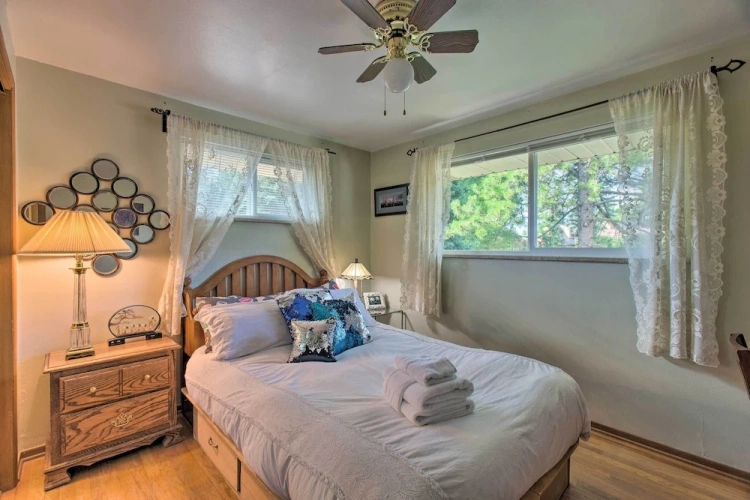 3 Bedrooms Cottage