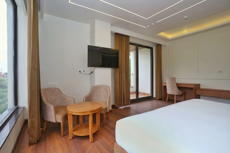 Standard room with balcony