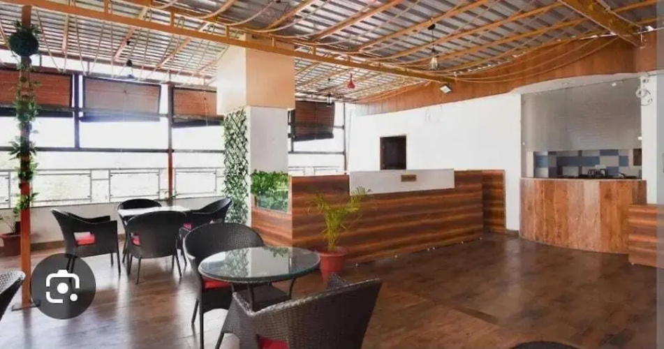 Hotel Yours Pacific