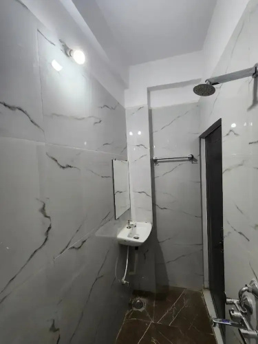 Hotel Viraj