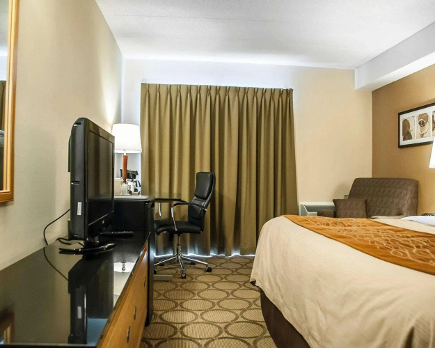 Comfort Inn Laval