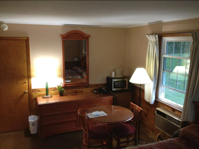 Lantern House Motel