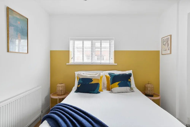 84A Albany Road