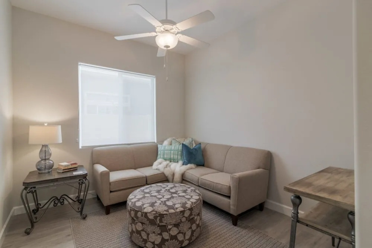 3 Bedroom Home with Outdoor Pool