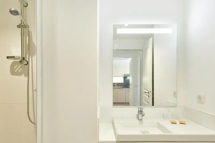 Quadruple Apartment