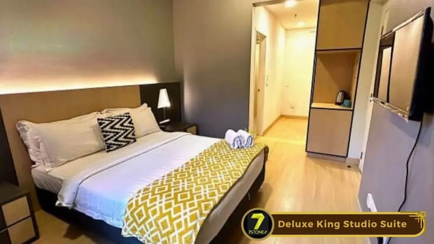 Deluxe Double Suite