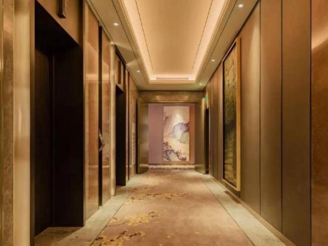 Huayi Hotel