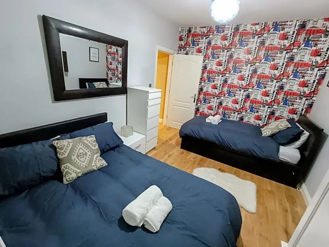 Homebird Property - Carter Knowle House