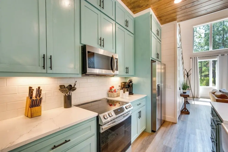 3 Bedrooms Cottage
