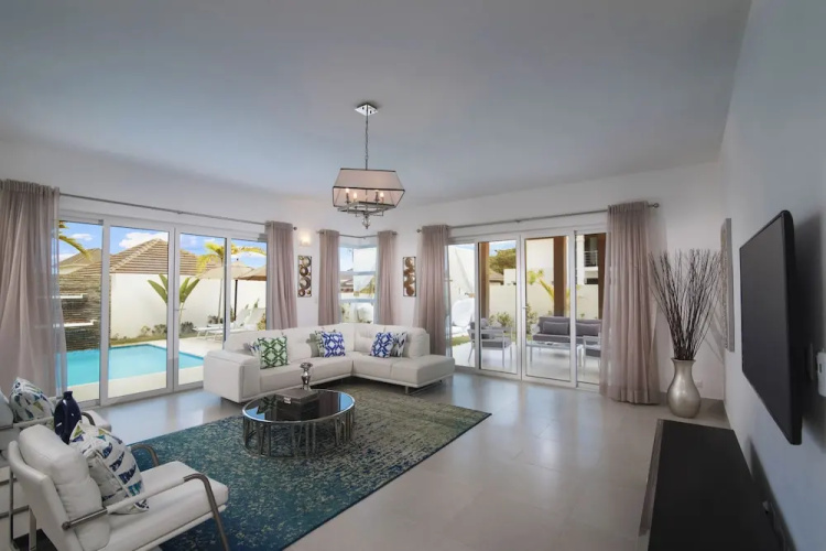 The Royal Villas