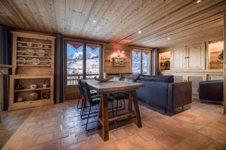 Chalet with panoramic view