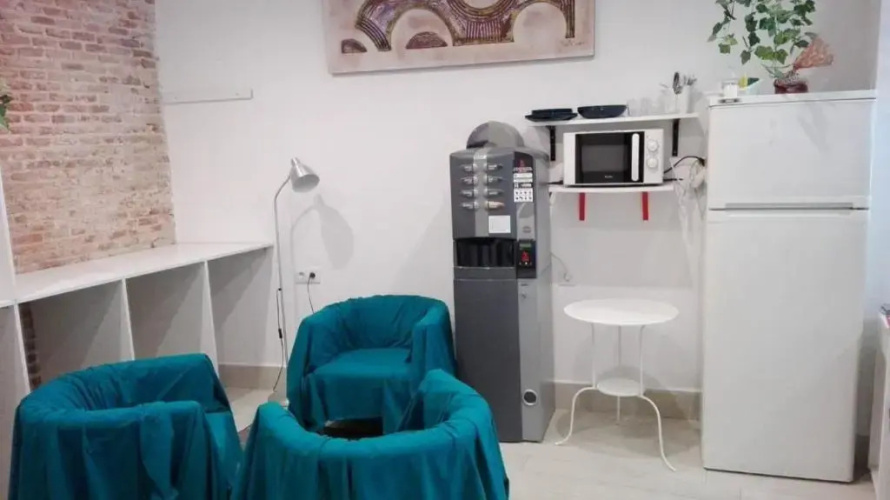 Grupo Rh - Hostel