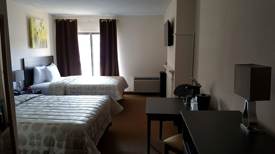 River Rapids Inn