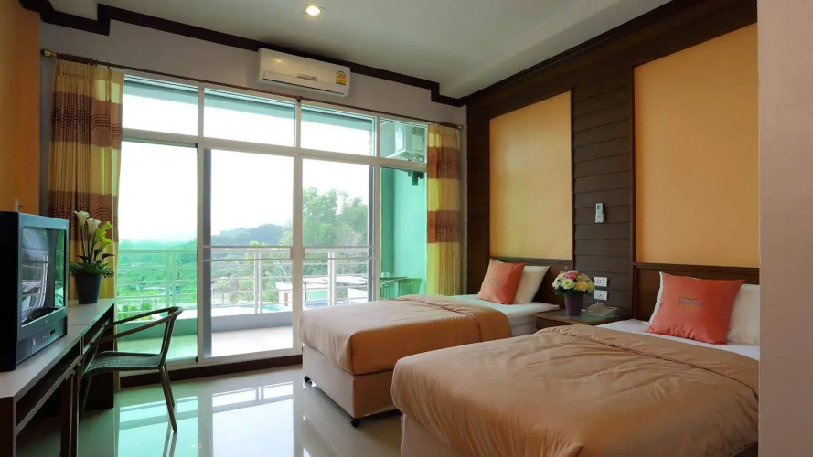 Breeze Hill Resort