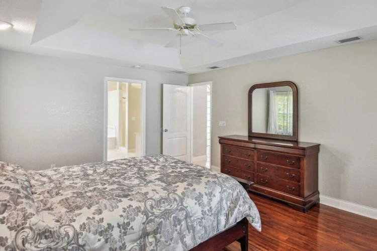 3 Bedrooms Cottage