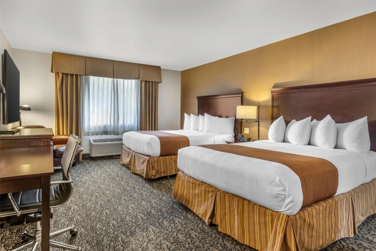 Standard Quadruple room