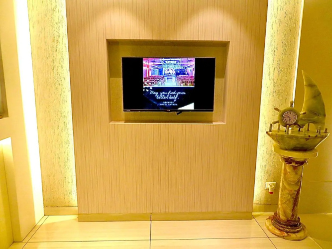 Hotel Ratana International