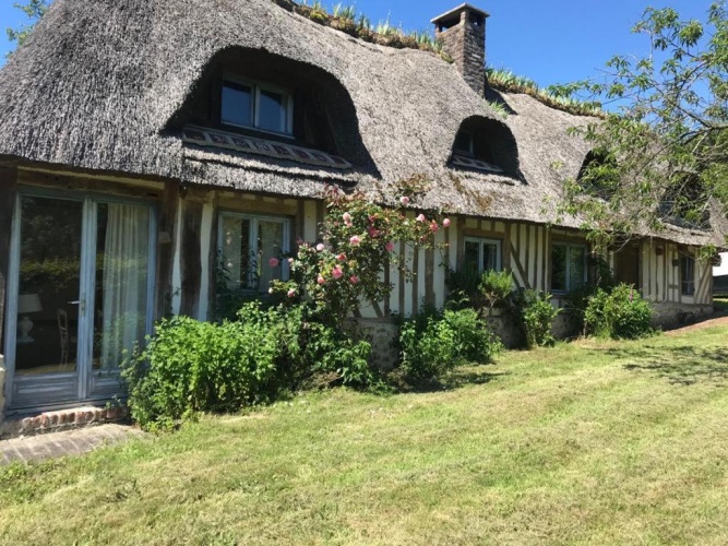 2 Bedrooms Cottage