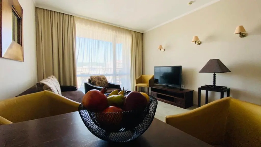 ROYAL BEACH private apartment