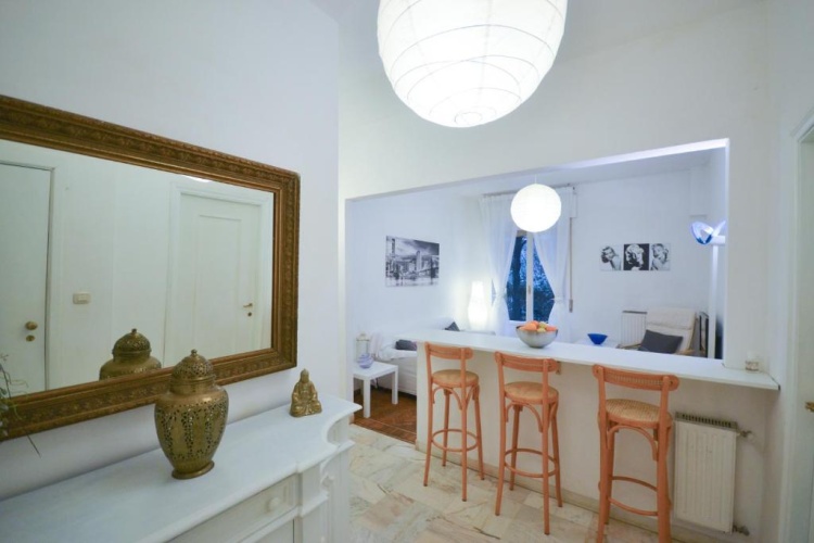 2 Bedrooms Apartment with garden view