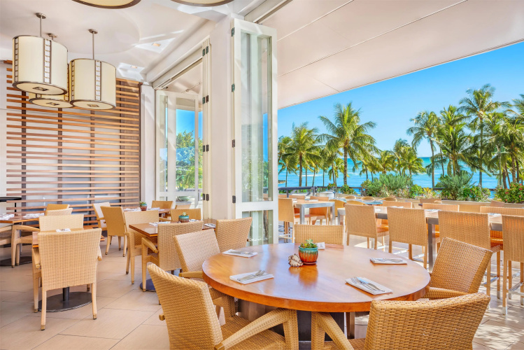 Hyatt Regency Waikiki Beach Resort & Spa photo 10