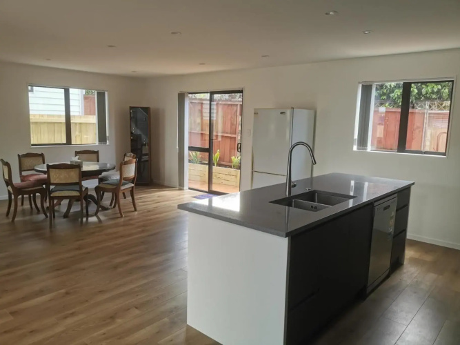 Private Room1 in Central Papatoetoe