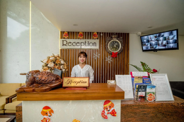 La Lune Hotel